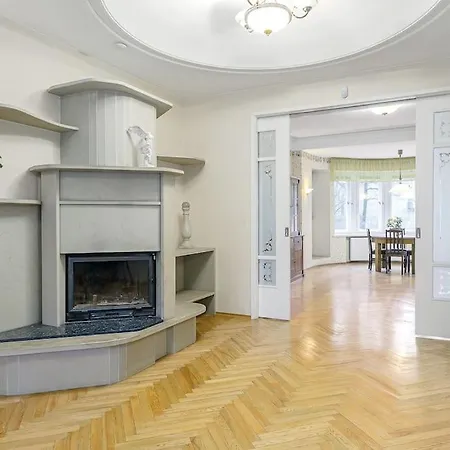 Elegance In The Heart Of - 150 M2 Luxurious With 4 Large Bedrooms! Lejlighed