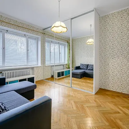 Apartment Elegance In The Heart Of - 150 M2 Luxurious With 4 Large Bedrooms!